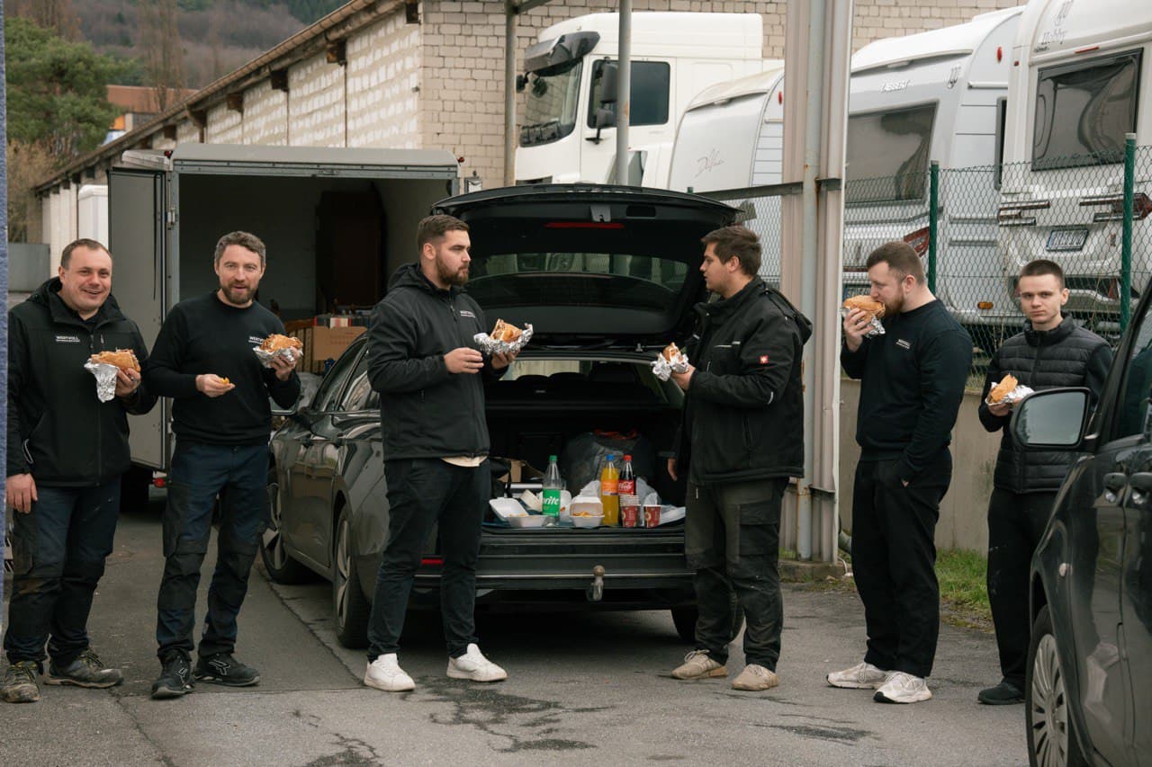 Eckstein-Team – echtes Teamwork bei der Entrümpelung Minden